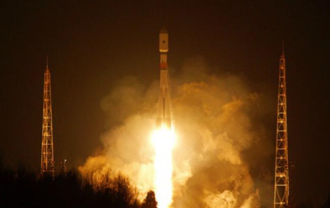 Россия запустила в космос военный спутник нового поколения