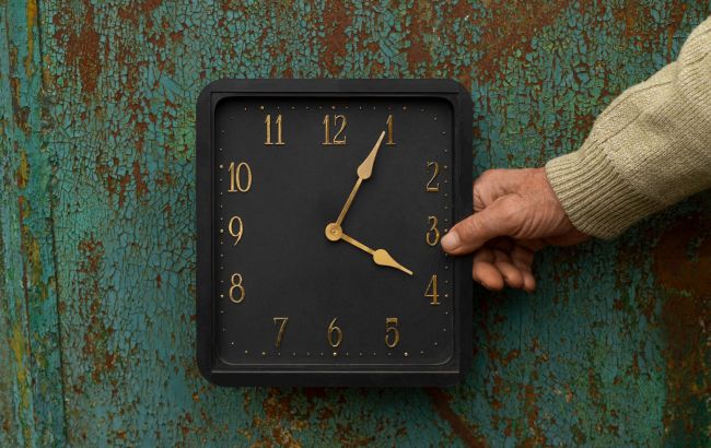 Где в доме повесить часы, чтобы привлечь счастье