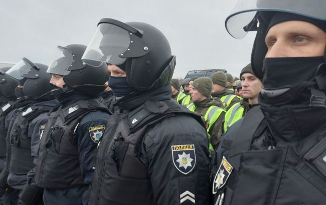 На кордоні знову вчилися стримувати мігрантів. На Рівненщині залучали резерви