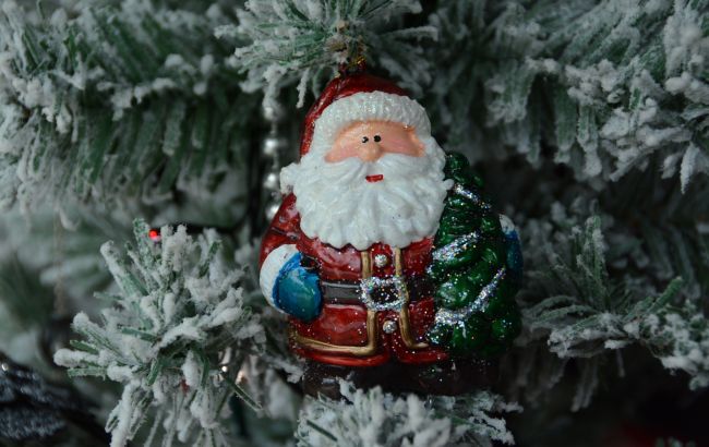 Николай начал принимать посетителей в замке на Закарпатье: чего просят у Святого