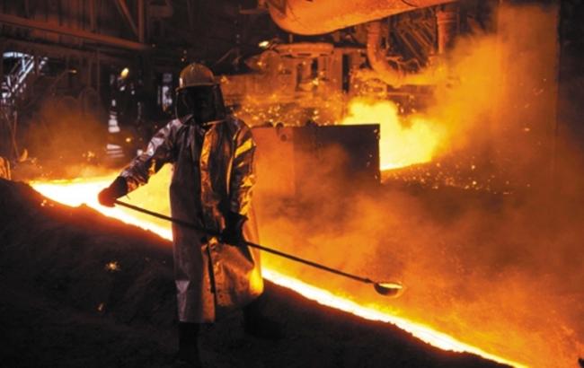 Криворізький "АрселорМіттал" у травні знизив виробництво сталі на 7,7%