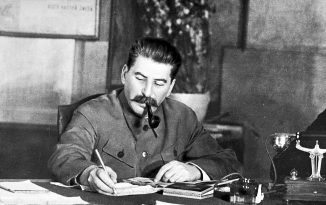 Британский режиссер снимет фильм о смерти Сталина