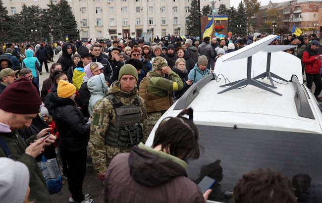 Передают бесплатно. В Минцифры рассказали, сколько Starlink завезли в Украину за время войны