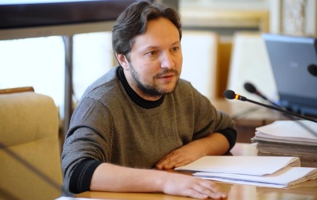 Стець надеется, что ВР рассмотрит законопроект об иновещании во втором чтении до конца ноября