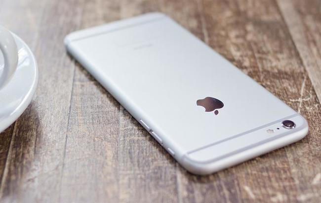iPhone 8 могут оснастить двумя SIM-картами