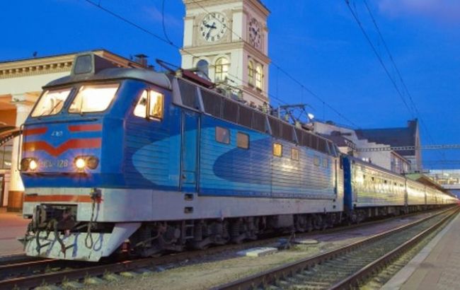 Убытки "Укрзализныци" от перевозки пассажиров за 5 месяцев составили 3,3 млрд грн