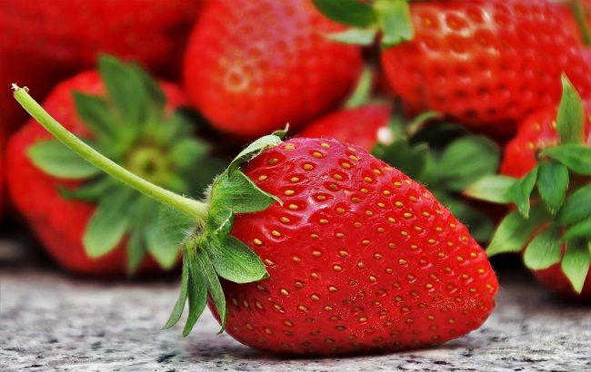 Супрун розповіла правду про полуницю: усі подробиці