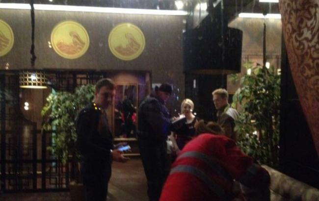 Стрілянина в центрі Києва: травмовано двох відвідувачів ресторану