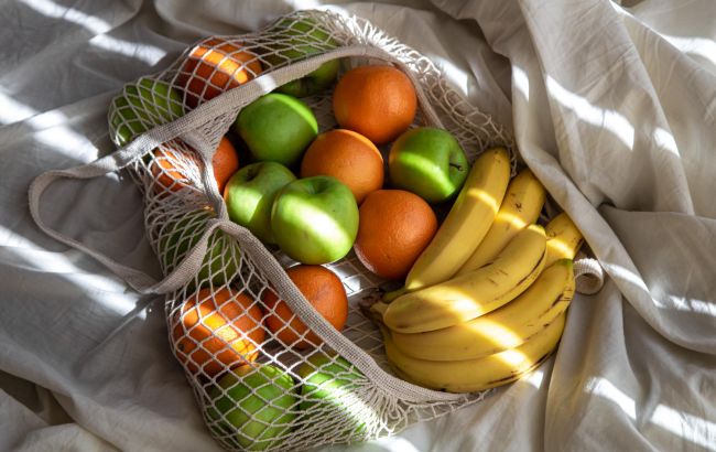 Дієтологи назвали фрукт, який потрібно їсти щодня: захищає від старіння
