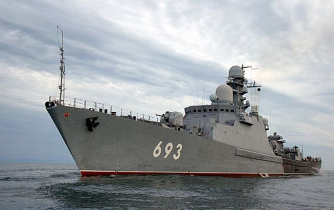 До кордону Латвії наближаються військові кораблі РФ