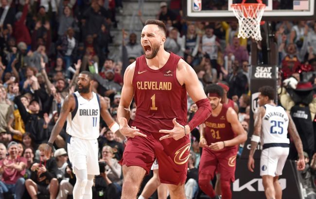 Трехочковый баззер форварда принес "Кливленду" драматическую победу дома: момент дня в НБА