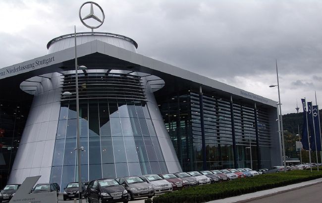 Mercedes перестала сотрудничать с Молдовой из-за возможного реэкспорта автомобилей в РФ