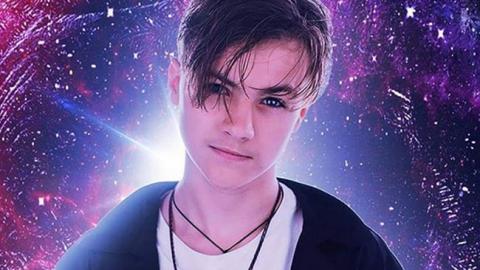 Финалист шоу Голос.Діти растрогал сеть, посвятив песню тяжелобольной маме (видео)