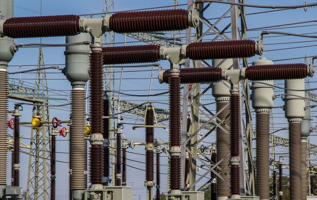 В Україні зберігається значний дефіцит електроенергії у пікові години, - ДТЕК