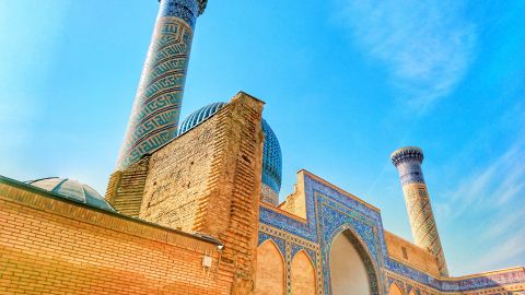 Стародавні міста та східний колорит: з України стане простіше поїхати до ще однієї країни