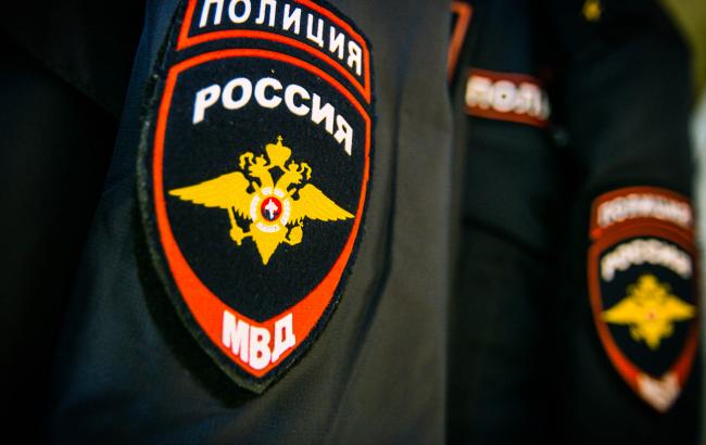 Причиной взрыва на остановке в Москве мог стать взрывпакет