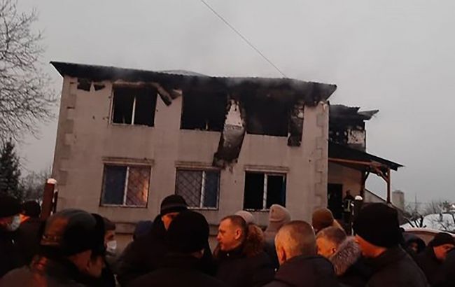 Пожежа у Харкові: в лікарнях 11 осіб, їх можуть розселити по інтернатах