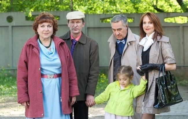 Звезда сериала "Сваты" попал в больницу