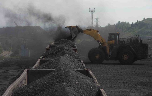 Ситуація з контрабандним антрацитом з ОРДЛО посилюється, - експерт
