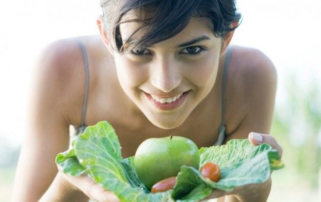 Названы 12 правильных пищевых привычек