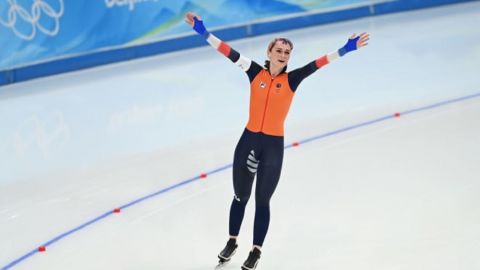 Нидерландская конькобежка Схаутен с рекордом выиграла вторую золотую награду на Олимпиаде