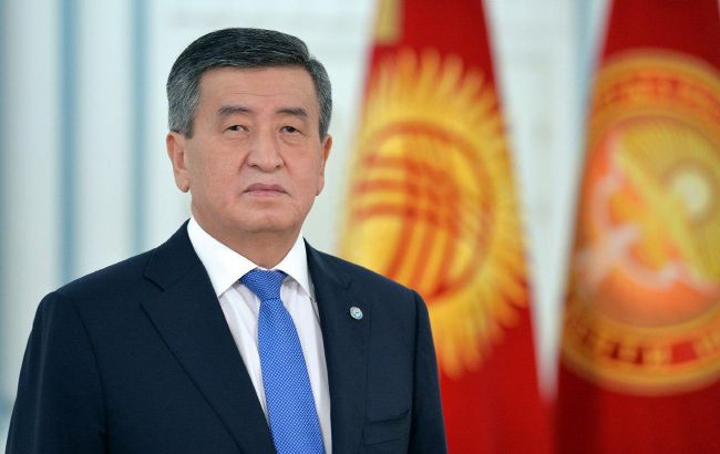 У президента Киргизии заявили, что он находится в Бишкеке