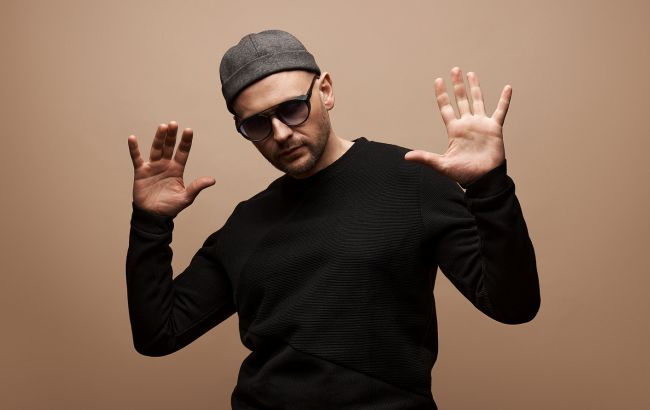 Tabakov заспівав про прості життєві істини