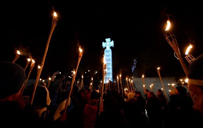 В Таллине прошло факельное шествие против миграции