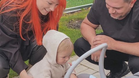 Справжній спортсмен: Світлана Тарабарова умилила фанатів відео, як її дворічний син займається фітнесом