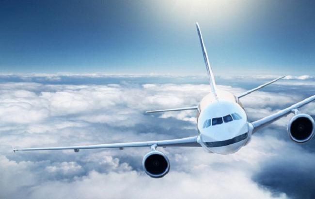 Авіакомпанія буде надавати пасажирам безкоштовні послуги за ввічливість