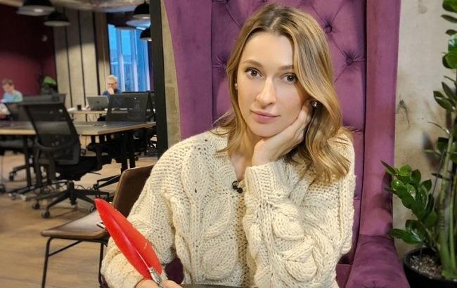 "Мало місця для душі": TAYANNA закликала шанувальників спілкуватися листами від руки