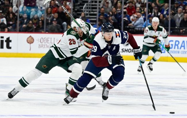 Голеадор "Колорадо" з хет-триком став головною зіркою вечора НХЛ: відео