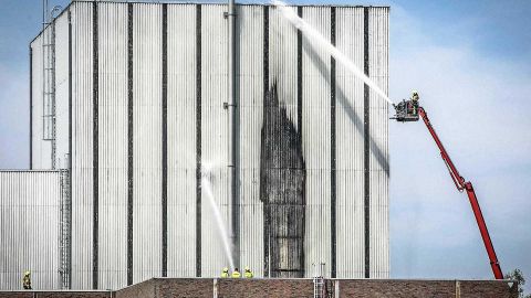 В Нидерландах загорелась бывшая АЭС