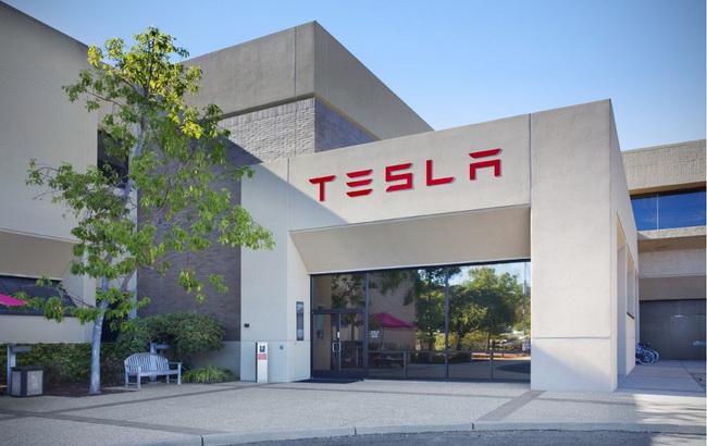 Вартість Tesla може зрости до 1 трлн доларів після угоди із SolarCity, - Маск
