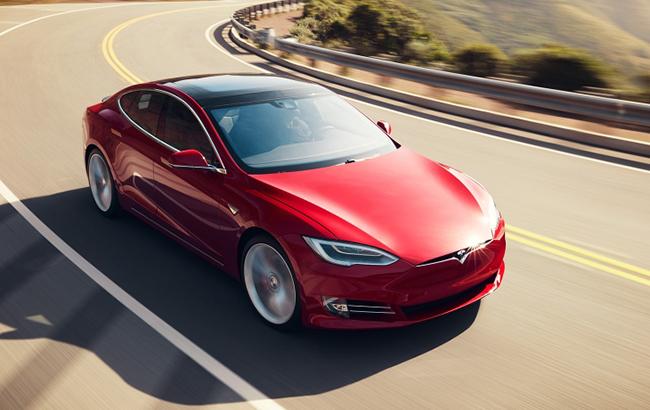 Автопилот Tesla Model X стал предпосылкой смерти водителя в Калифорнии