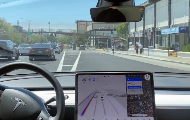 Власників Tesla допустили до бета-тестування просунутого Автопілот Full Self-Driving