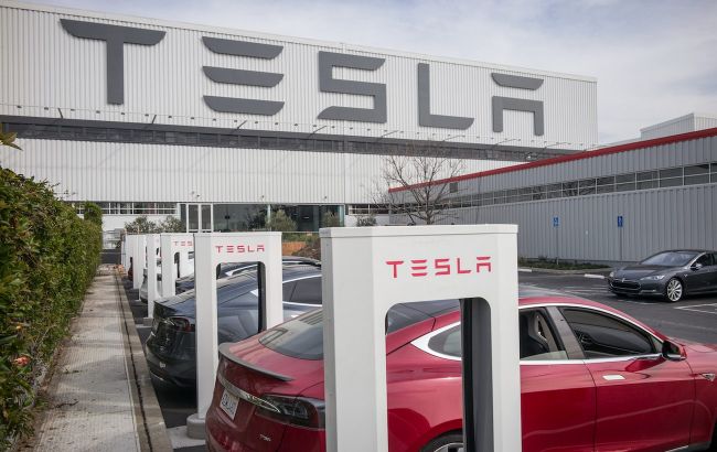 Програла по-крупному: Tesla виплатить штраф у 137 млн доларів через расову дискримінацію