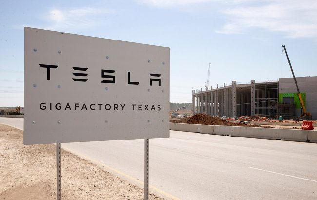 Из солнечной Калифорнии в субтропики Техаса: Tesla официально перенесла свою штаб-квартиру