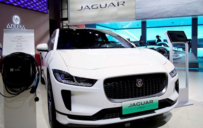 Tesla допоможе Jaguar Land Rover уникнути штрафів за шкідливі викиди