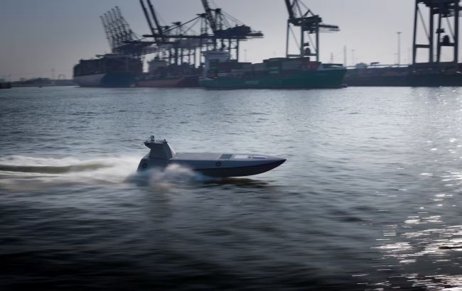 Дані йшли до Пекіна: на розвіддронах ВМС Британії знайшли китайські чипи