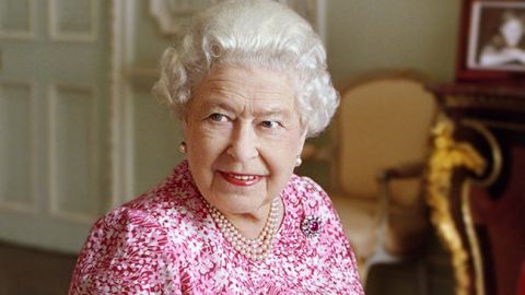 Єлизавета II затвердила закон про відтермінування Brexit без угоди