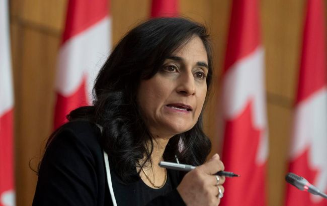 Канада виділить ще один транспортний літак для доставки військової допомоги Україні