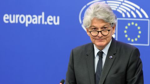 ЄС готується вперше провести зиму без російського газу, - єврокомісар