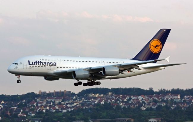 Суд зобов'язав припинити страйк пілотів Lufthansa
