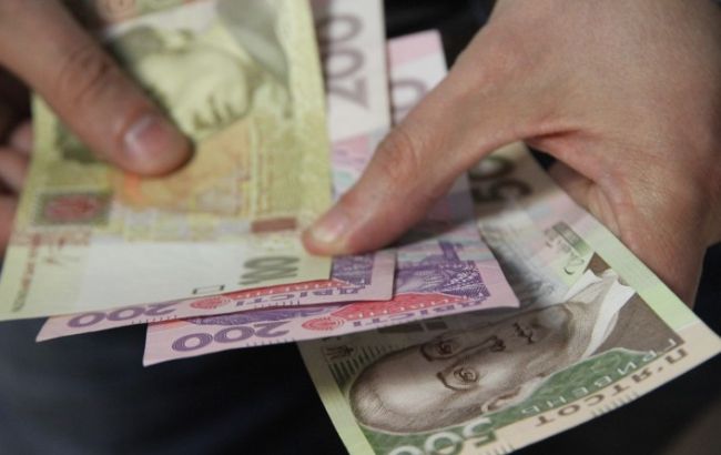 Заборгованість по зарплаті в Україні в березні скоротилася до 1,95 млрд гривень