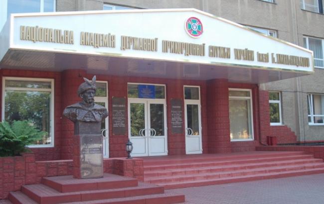 В Хмельницком обнаружили повешенным курсанта академии Госпогранслужбы