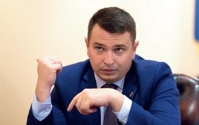 НАБ передало в суд дела против адвокатов, причастных к "газовой схеме" Онищенко