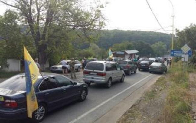 ДПСУ заявила про блокування пункту пропуску на кордоні зі Словаччиною