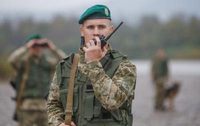 Прикордонники затримали 4 нелегалів із Сенегалу на кордоні зі Словаччиною