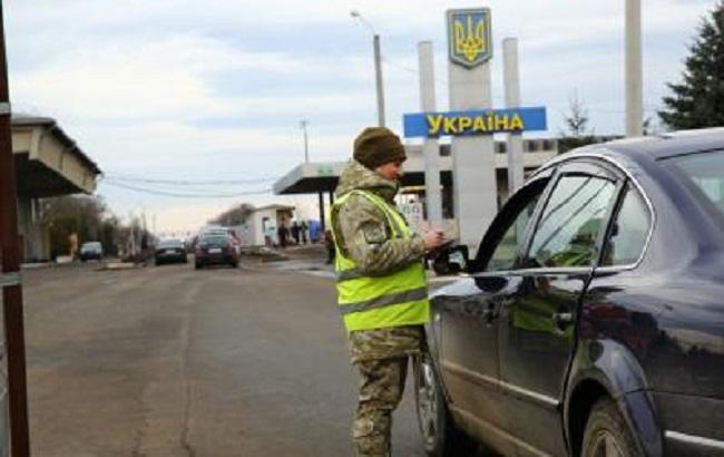 ГПСУ заявляет об отсутствии очередей на границе с Польшей и Словакией